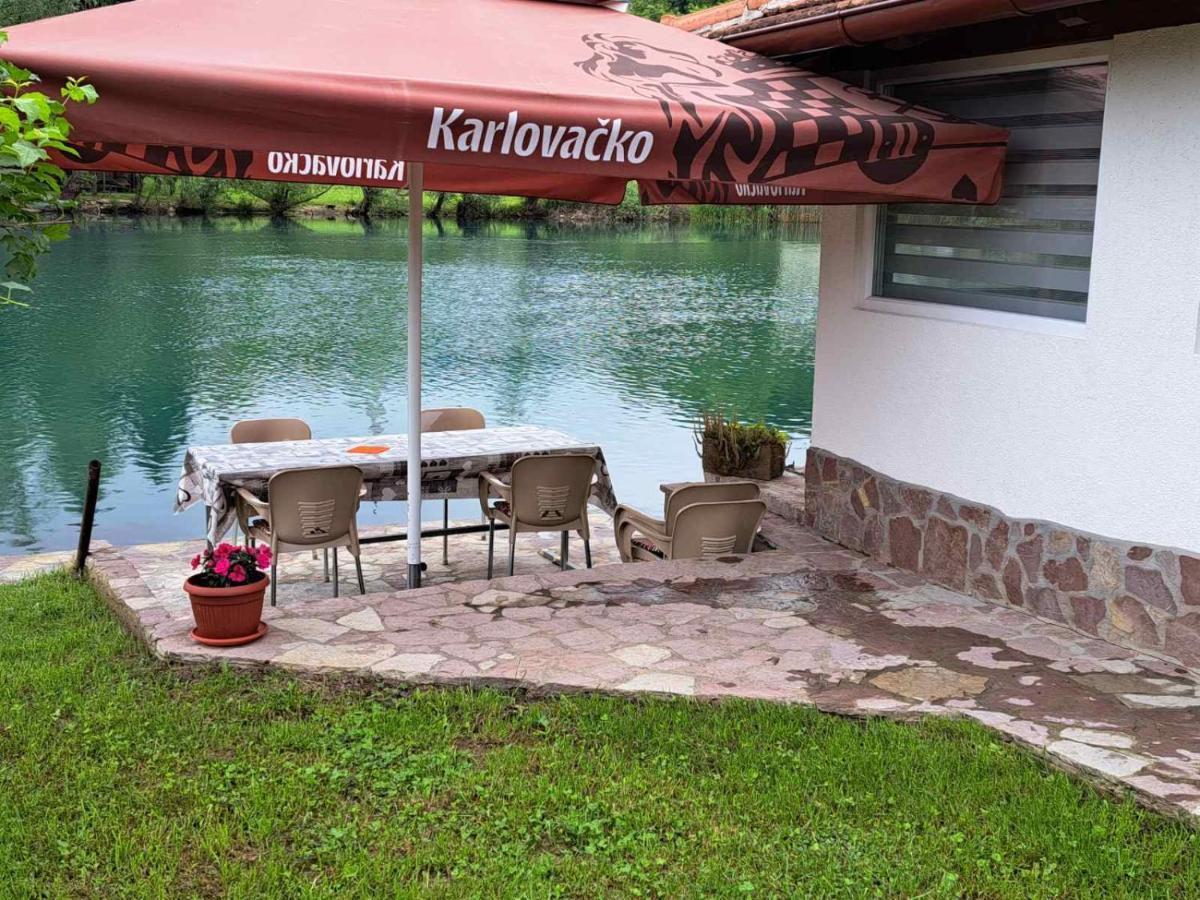 Vila Kuca Za Odmor Susnjar Ripac Exteriér fotografie